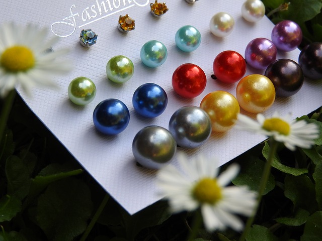 barevné perly